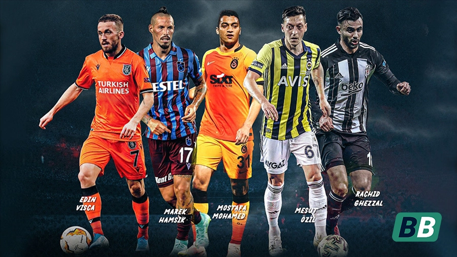 Bahisbey Premier Lig ve Süper Lig bahisleriyle yüksek oranlar, canlı yayınlar ve gelişmiş analizlerle futbol keyfini katlar.